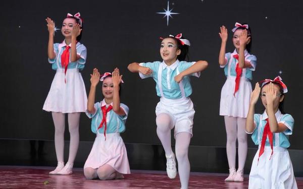 六一节目小学生最火舞蹈-小学生最火12个舞蹈 六一节目小学生最火舞蹈-小学生最火12个舞蹈