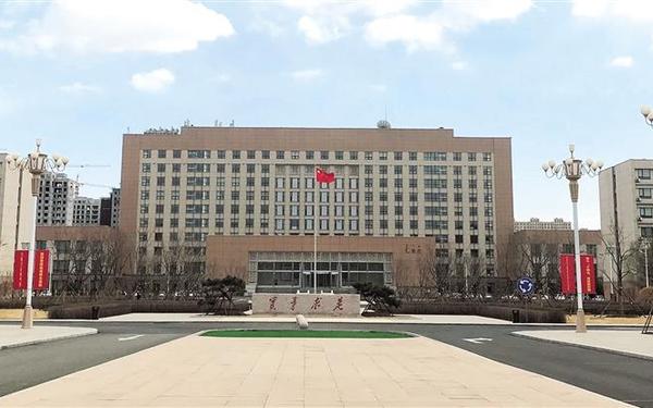 党校 党校