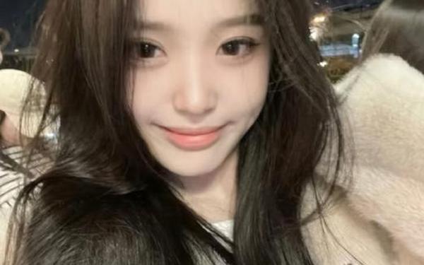 女生