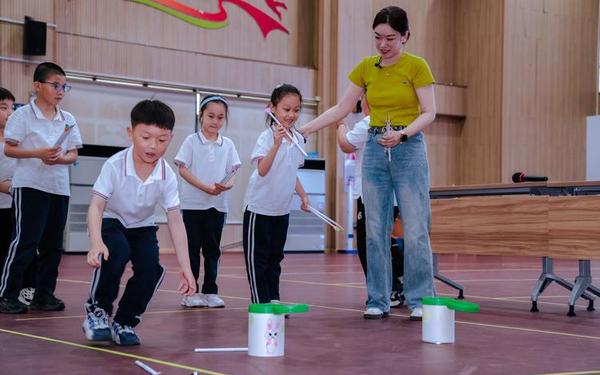 小学生课堂游戏—课前三分钟图片 小学生课堂游戏—课前三分钟图片