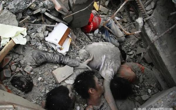 512汶川大地震死了多少人、汶川地震救援情况